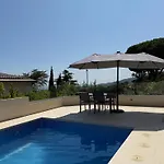 Panoramic Montain Lodge *