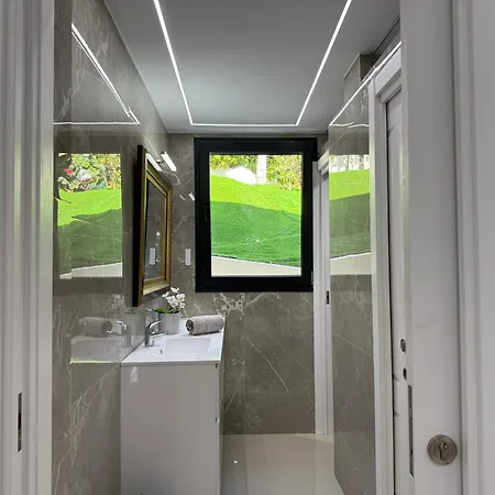 Деревянный коттедж Panoramic Montain Кабрилс